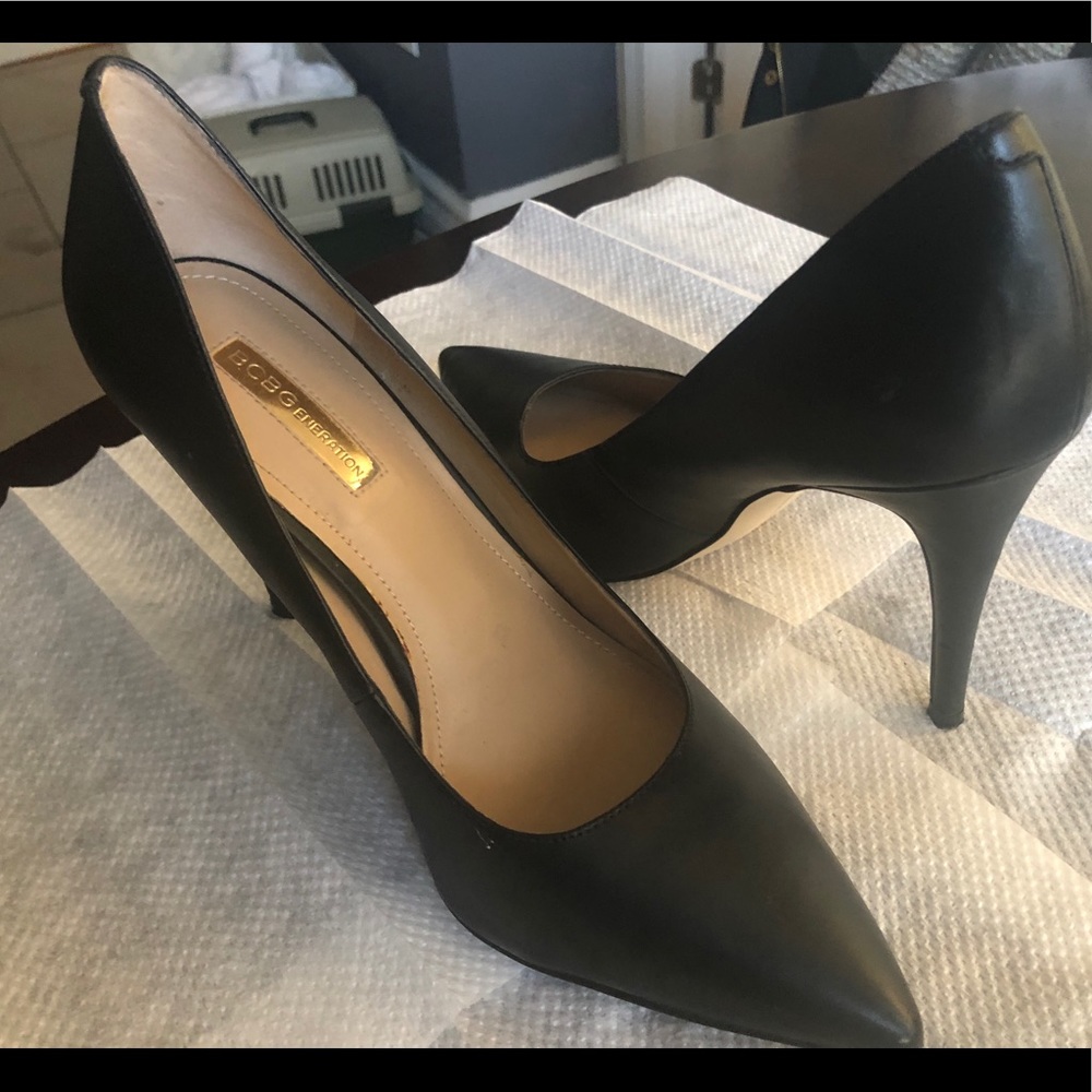 BCBGeneration Black Leather Pumps
